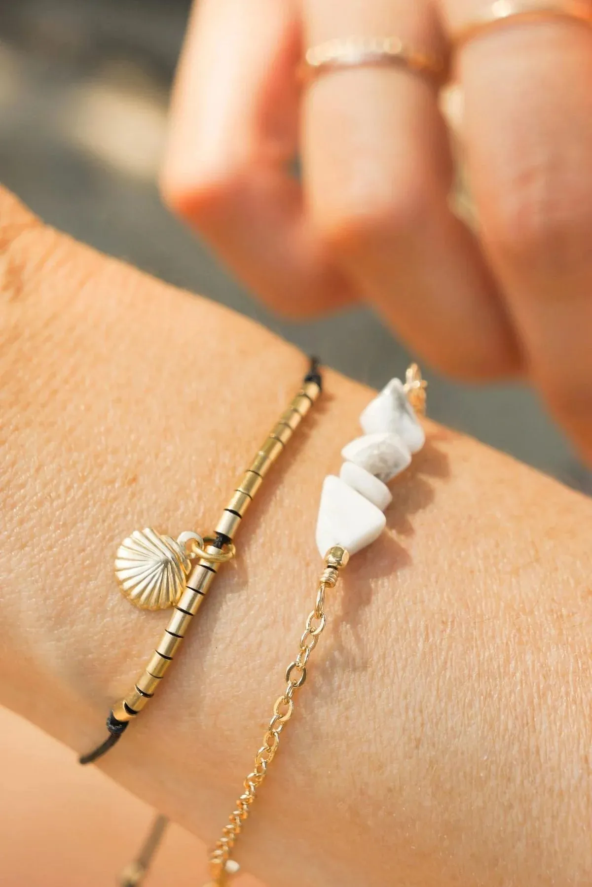 Si Simple Gold Filled Shell Bracelet June Swimwear